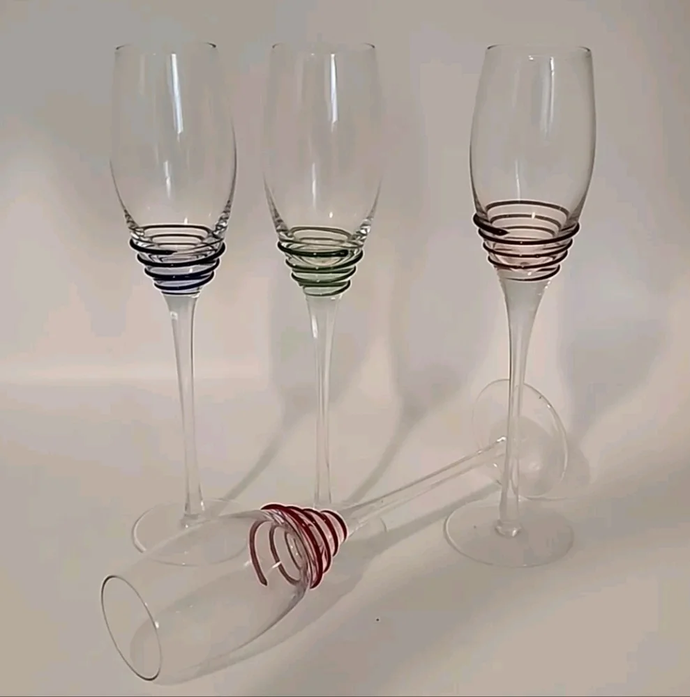 SET OF 4 PIER 1 WINE GLASSES WITH SWIRL OVERLAY MULTI COLORED MOUTH BLOWN